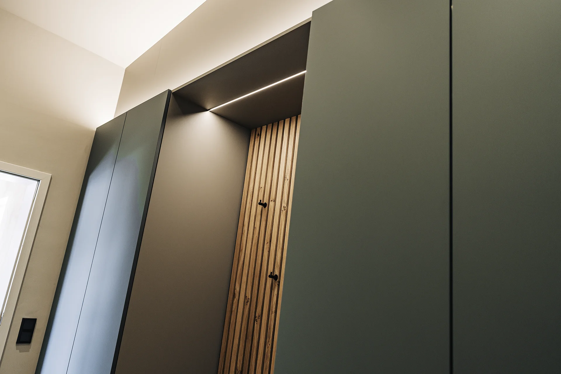 Garderobenschrank